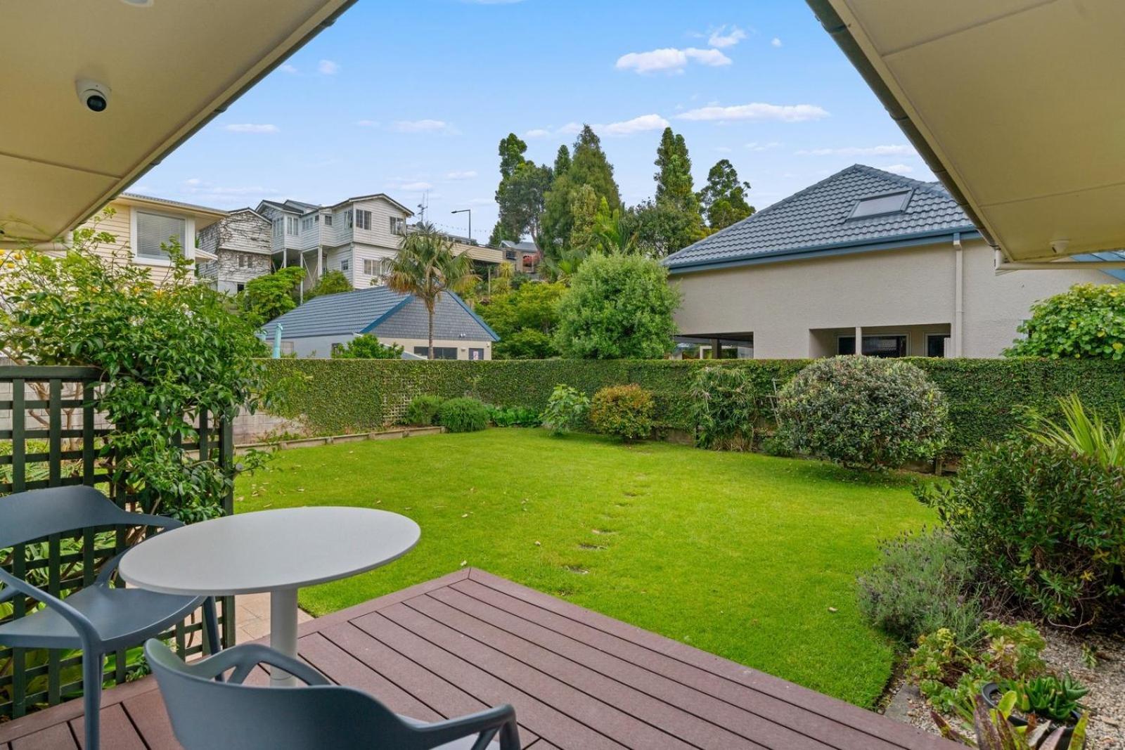 Harbour View Motel And Waterfront Apartments Tauranga Exterior photo