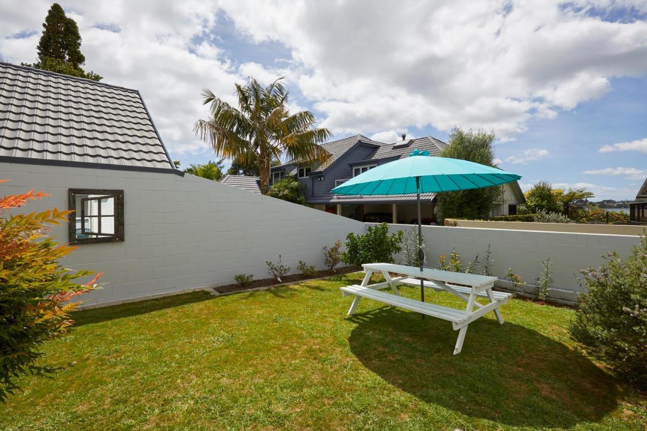 Harbour View Motel And Waterfront Apartments Tauranga Exterior photo
